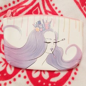 Limited Edition: Ipsy Glamour makeup pouch